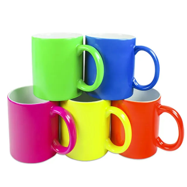Keramiktasse 330 ml in Neonfarben